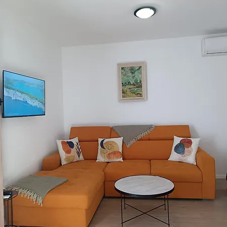 Novis Apartmán *